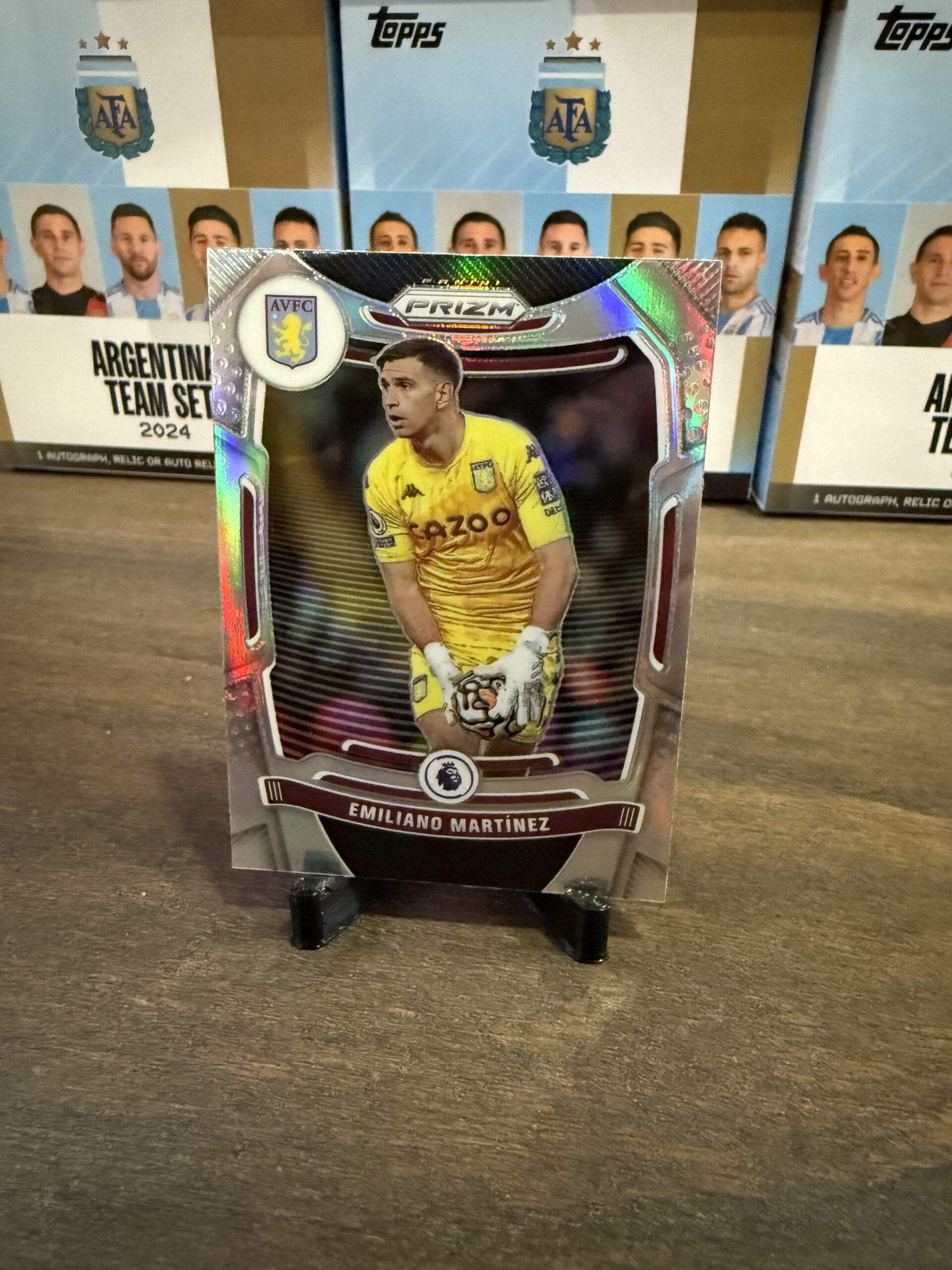 Dibu Martinez – Prizm 2022 (Parallel)