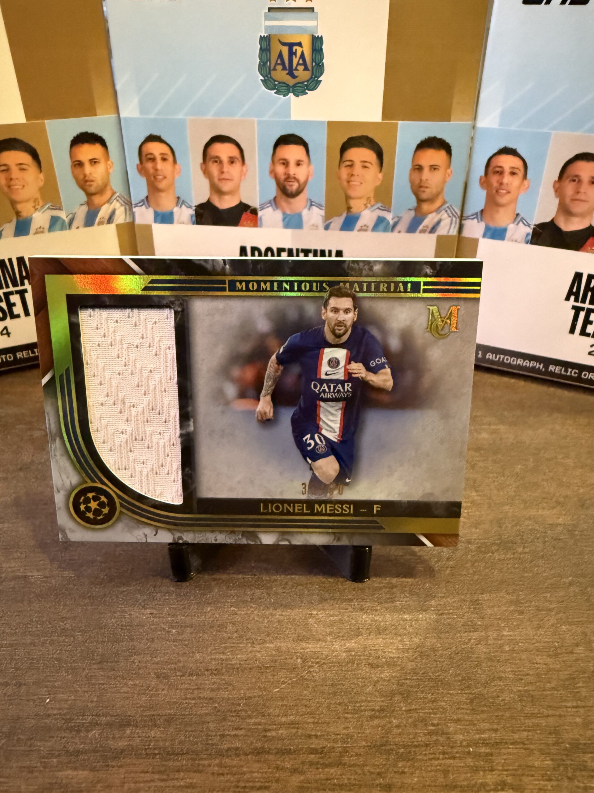 Leo Messi – Topps Museum 2023 (JERSEY /50)