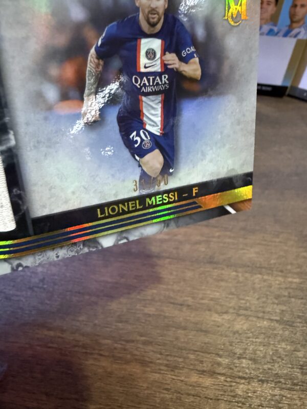 Leo Messi - Topps Museum 2023 (JERSEY /50) - Image 2